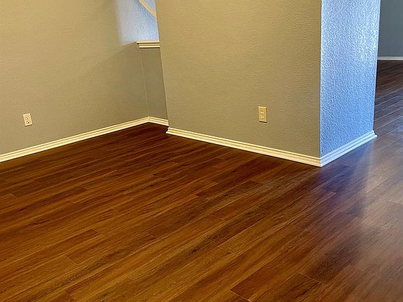 4th image of 1506 Hollow Tree Blvd