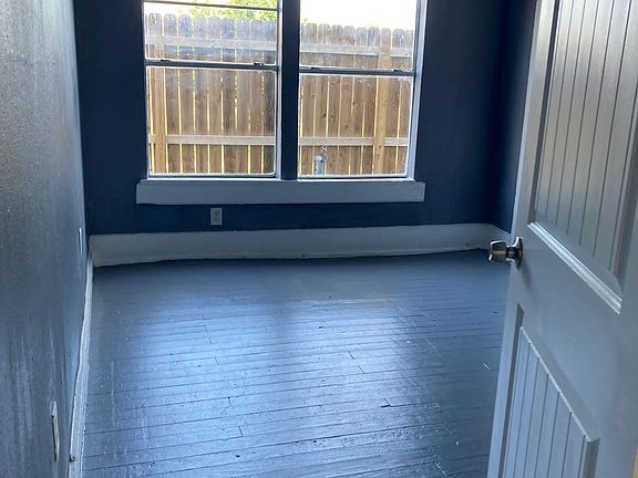 2nd image of 201 E Washington Ave #203