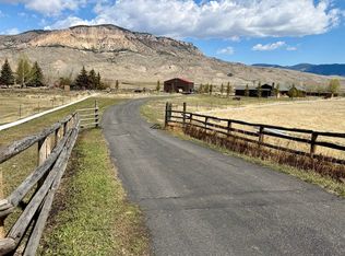 1451 Southfork Rd, Cody, WY 82414