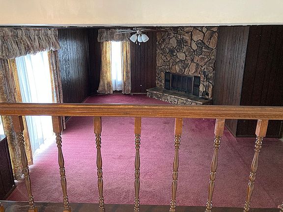 2nd image of 128 Fleetwood Dr