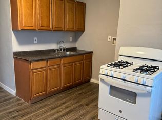 78 Waverly St #2R, Worcester, MA 01604