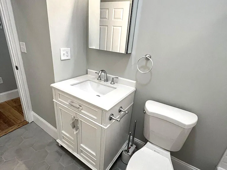 73 Pearl St #1 — Photo 3