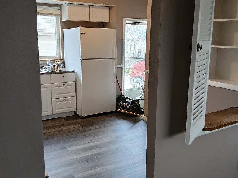 4048 E Livingston Ave — Photo 11