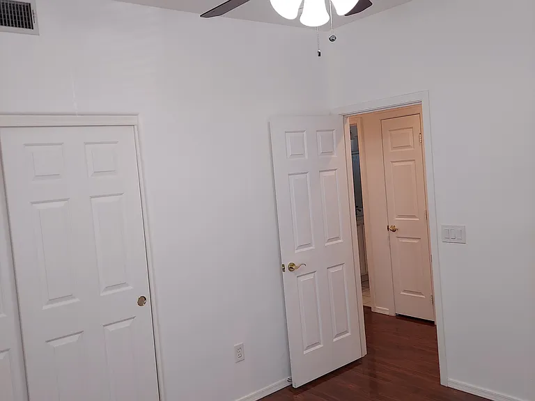 1510 W Saragosa St — Photo 14