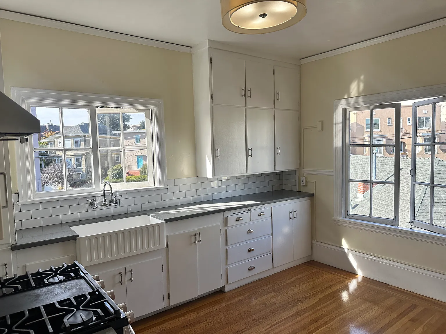 1 bed, 1050 sqft, $2,495 — Photo 2