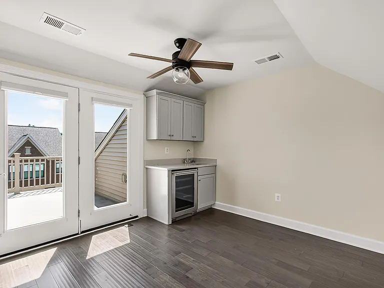 3698 Ambrose Hills Rd — Photo 31