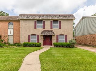 6066 Afton Ln, Beaumont, TX 77706