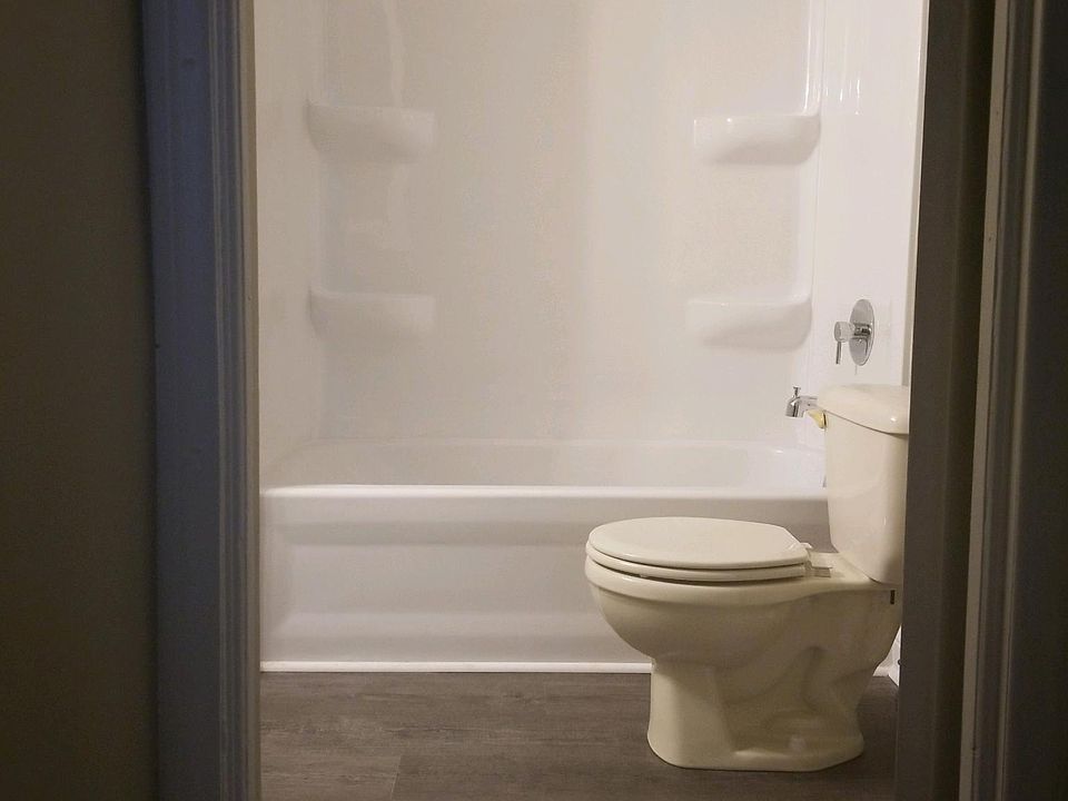 2nd image of 12400 Reindeer Ave
