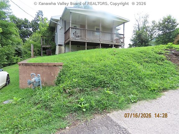 3rd image of 157 Williams St