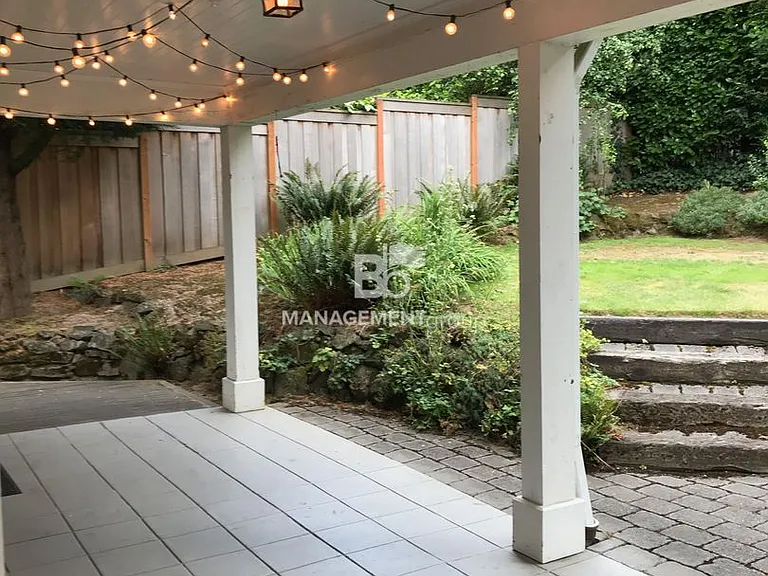 2741 SW Old Orchard Rd — Photo 28