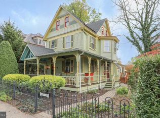 32 Bridge St, Doylestown, PA 18901