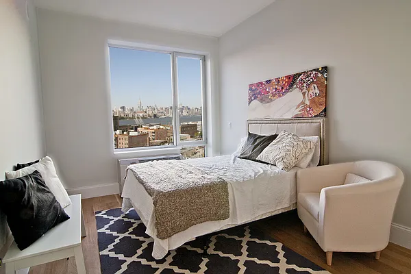 Rented by City View Living | media 54