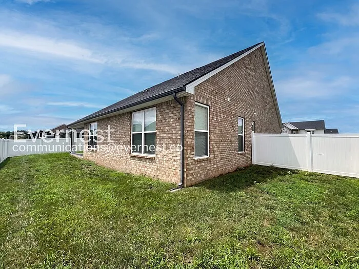 2311 Murano Dr — Photo 26