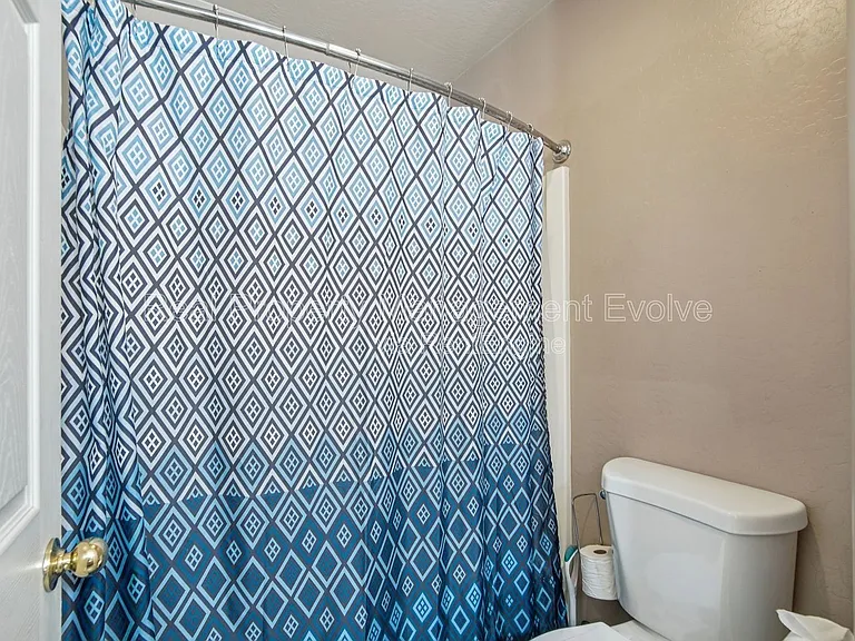 12571 W Mauna Loa Ln — Photo 27