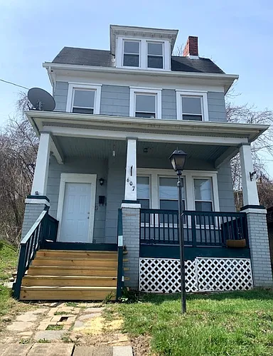 607 Meadow Ave Photo 1