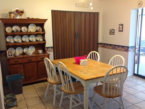 4th image of 109 23rd Street Ct NE