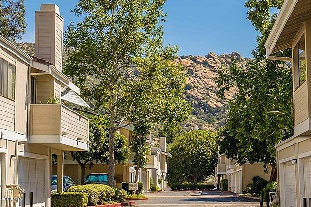 6525 Twin Circle #1-3