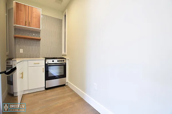 Rented by null | media 2