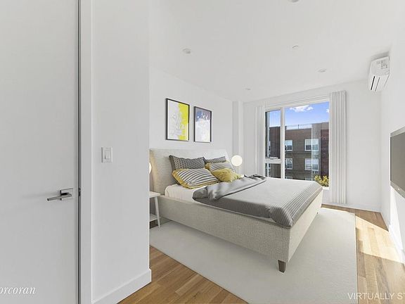 3rd image of 625 E 18th St APT 4A
