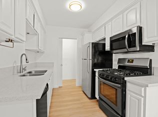 525 Idaho Ave #2, Santa Monica, CA 90403