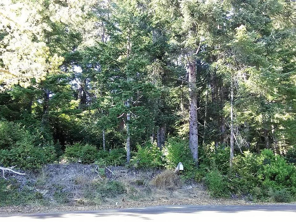 1st image of 2506 NW Mokmak Lake Dr