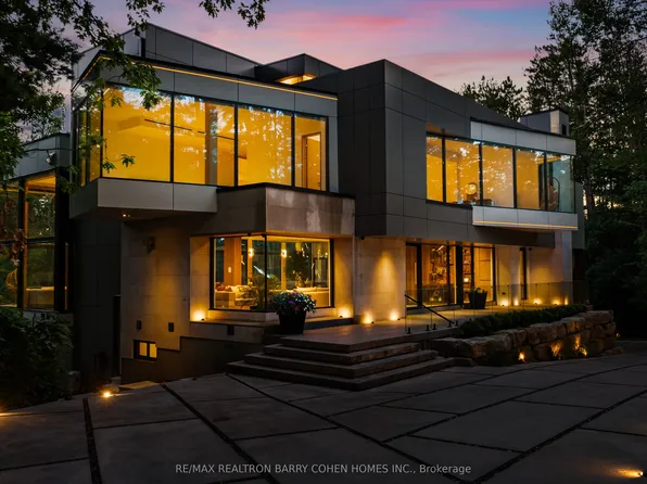 60 Forest Ridge Rd, Richmond Hill, ON L4E 3L8