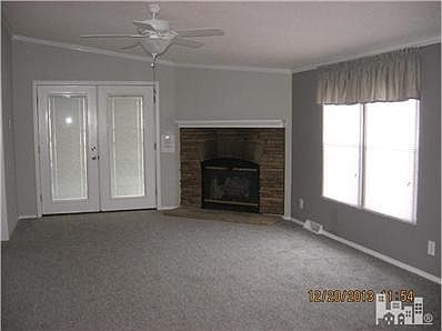 3rd image of 113 Deer Hound Cir