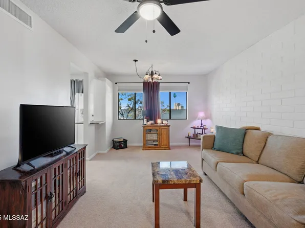 1366 S Avenida Polar #G207, Tucson, AZ 85710