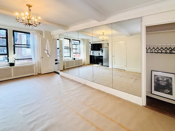 333 East 53rd Street 9N image 1 of 21
