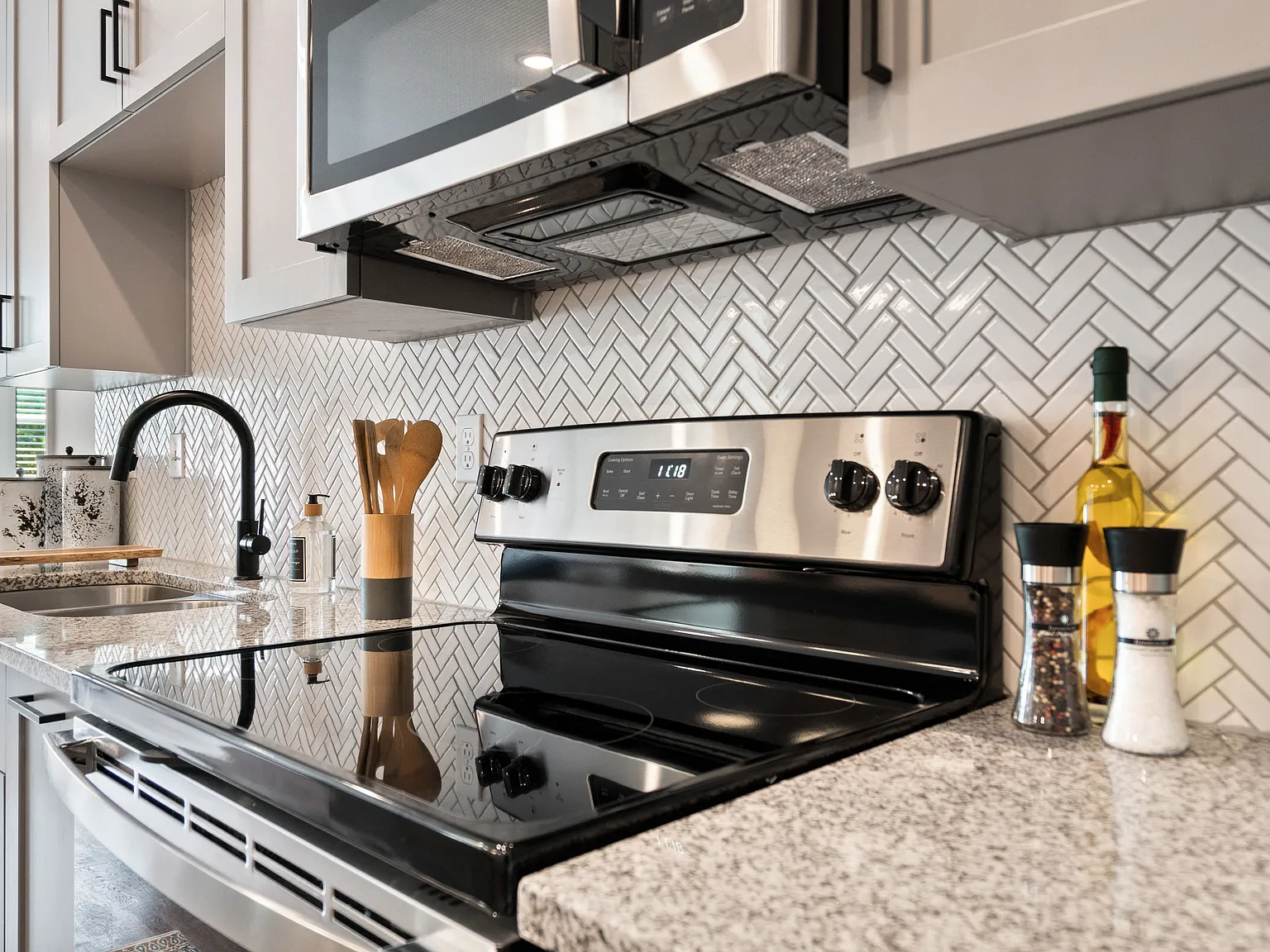 Dawson Park Apartments — Photo 3