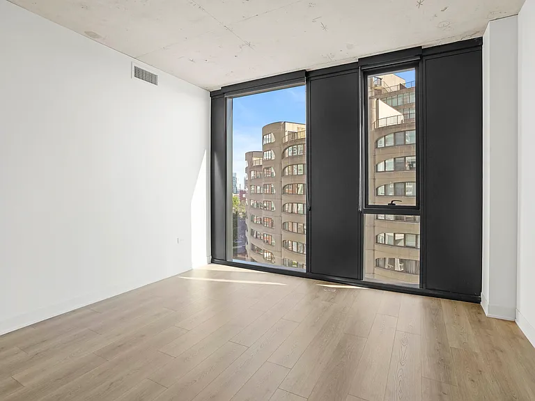 234 W Polk St #2/2 — Photo 6