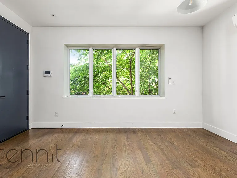 295 Montgomery St #1F — Photo 4