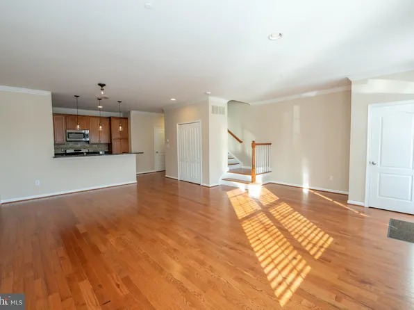 510 Solliday Ct, Perkasie, PA 18944