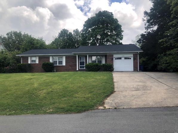 603 W Bloomfield Ave, Bloomfield, MO 63825