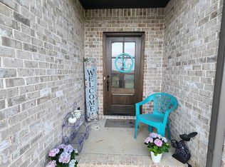 15869 Davis Rd, Athens, AL 35611