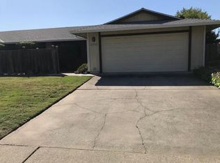 4718 Knapp Way, Carmichael, CA 95608