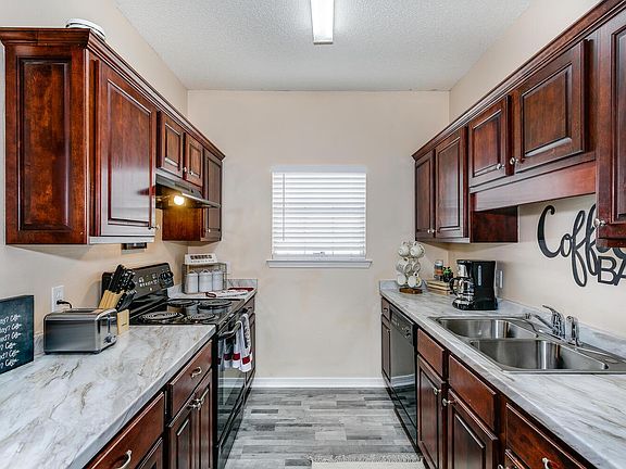 3rd image of 5950 Last Big Tree Ln
