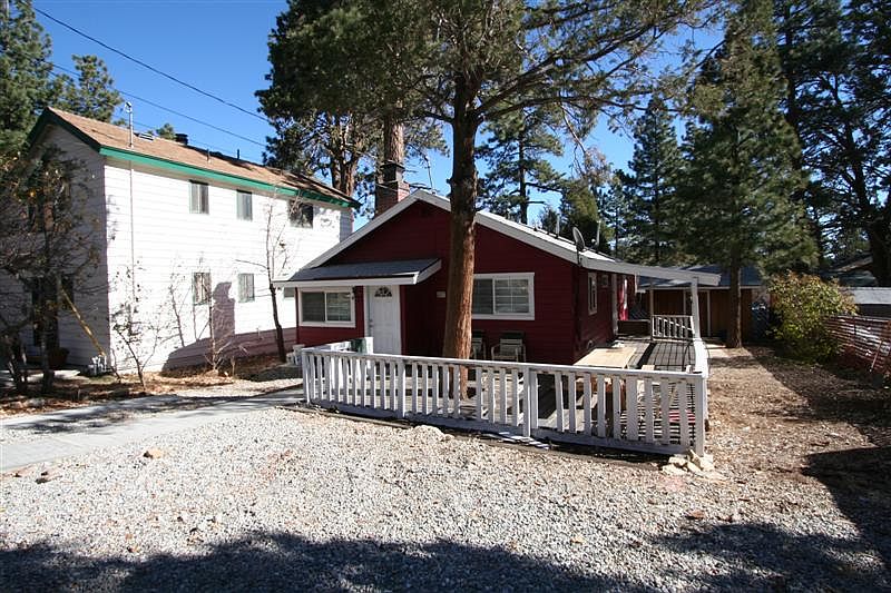 1st image of 487 Holmes Ln