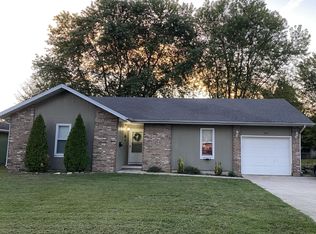 505 S Sunrise St, Strafford, MO 65757