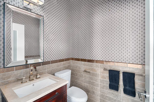 Sold by Douglas Elliman | media 14