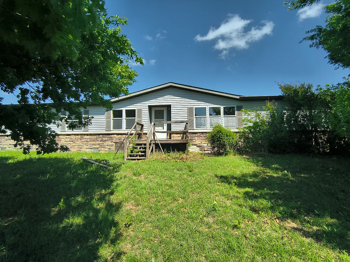 Building Photo - 4735 E County Road 74