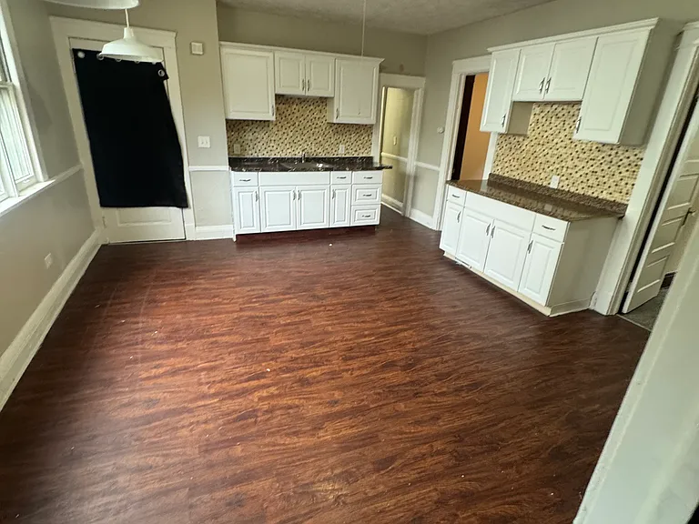 6914 Polonia Ave #1 — Photo 9