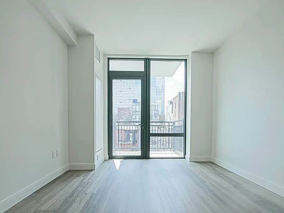 3rd image of 156 Clarkson Ave #2B