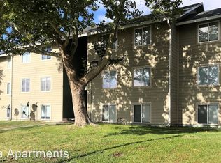 1520 2nd St APT A, Umatilla, OR 97882