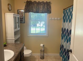 28 Green Way, Springfield, MA 01118