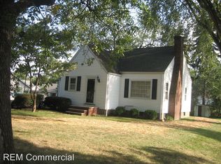 908 Schneider St SE, North Canton, OH 44720