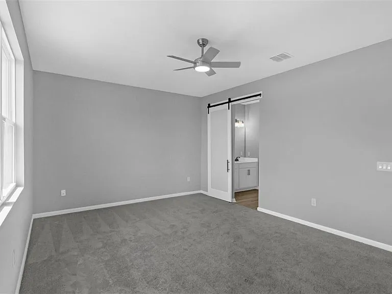 819 Ballantyne Dr — Photo 5