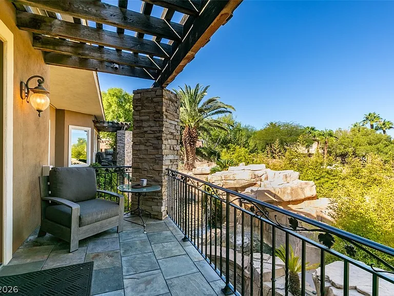 549 Regents Gate Dr — Photo 61