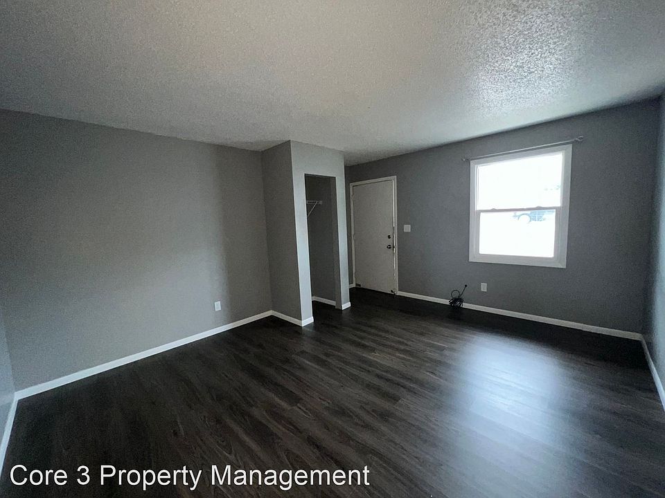 1st image of 260 N Washington St #4