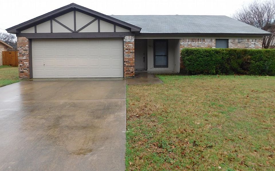 1st image of 1824 Mulberry Dr
